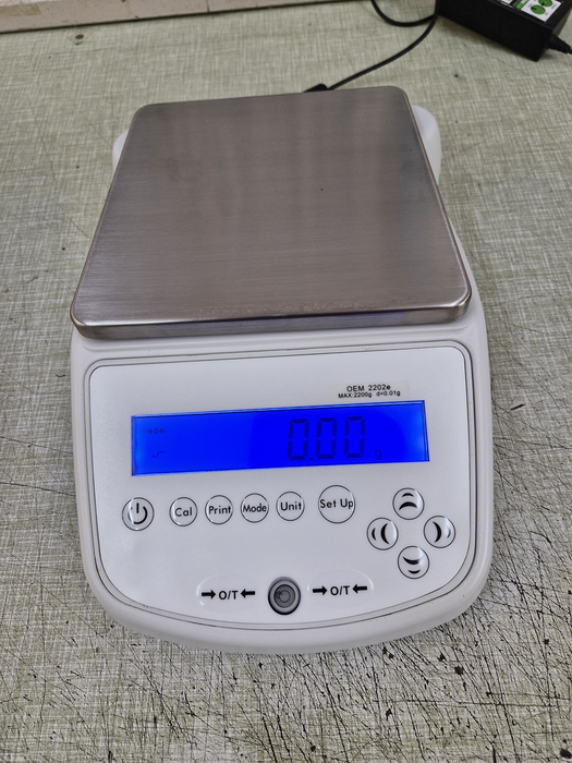 Adam 'Nimbus®' NBL 2202e Precision Balance